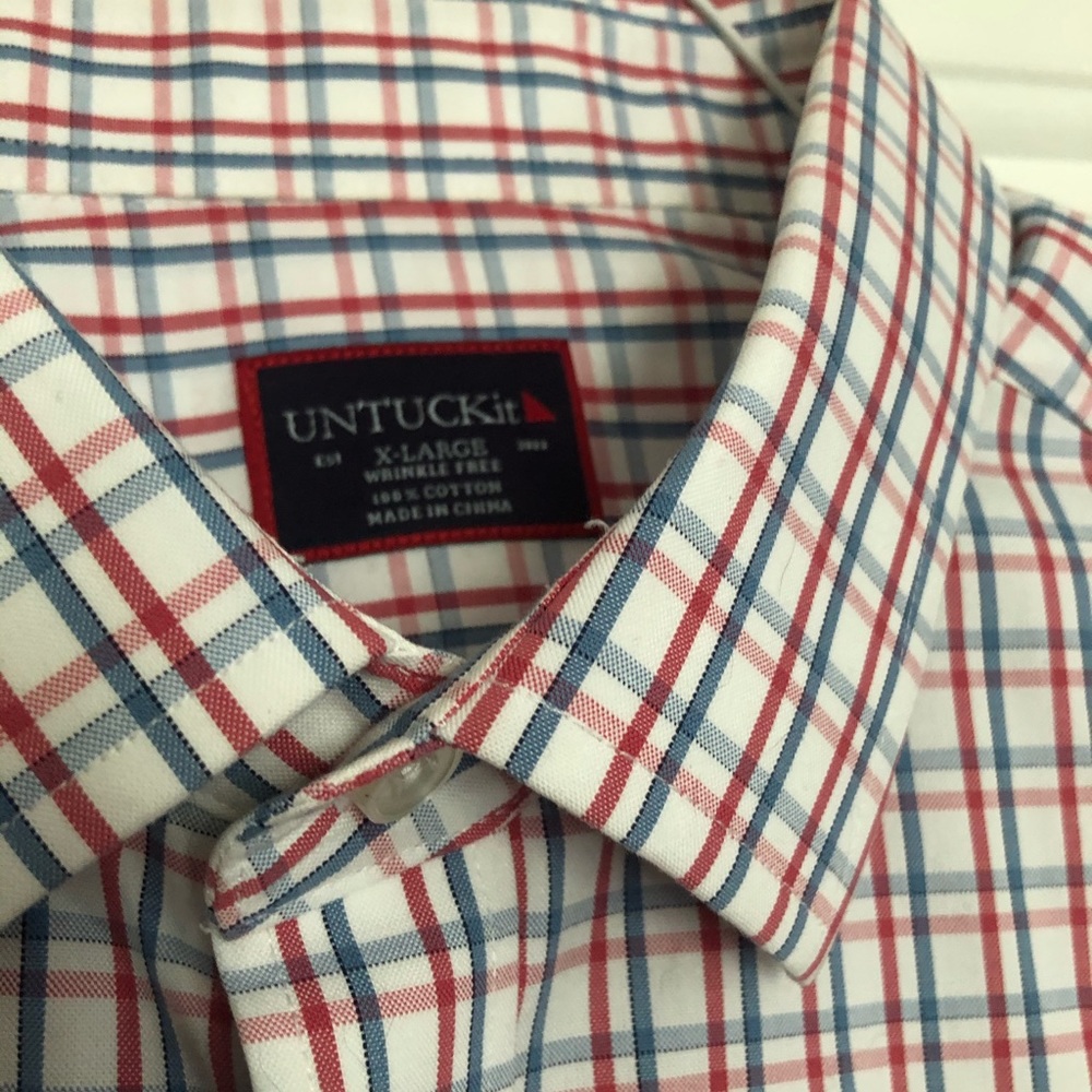 UntuckIT Long Sleeve